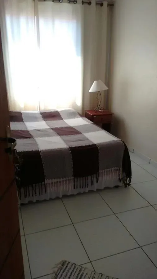Imagem Casa em Condomínio para Venda em São Pedro da Aldeia / RJ no bairro Rua do Fogo