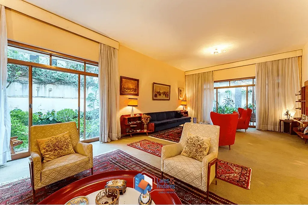 Imagem Casa à venda 3 Quartos 1 Suite 4 Vagas 320M² Pacaembu São Paulo - SP