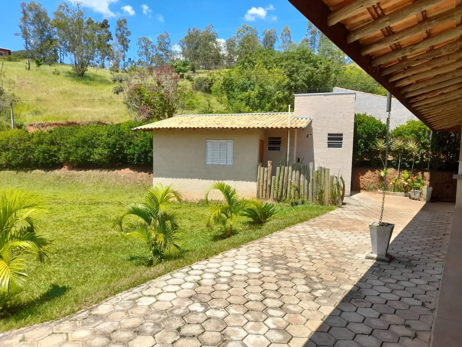 Imagem Chácara à venda 3 Quartos, 3 Suites, 20 Vagas, 8600M², Goiabal, Pindamonhangaba - SP