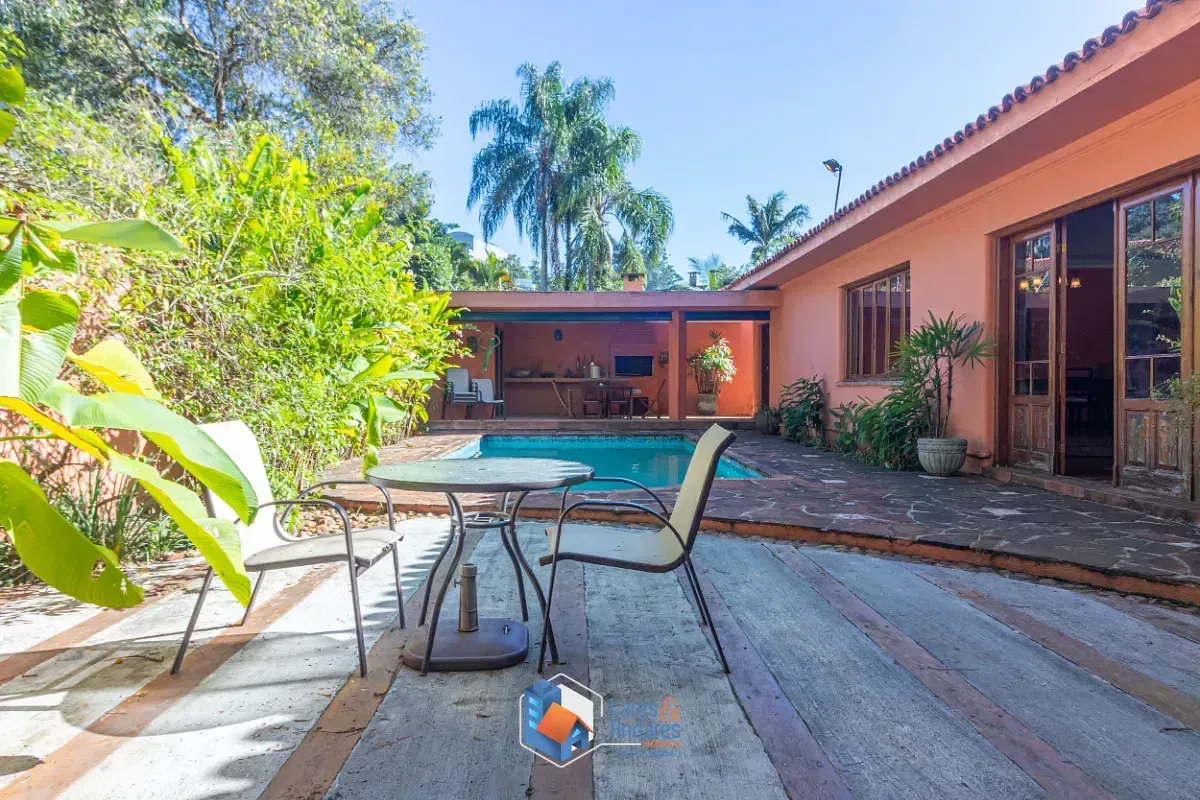 Imagem Casa para venda em Real Parque com 3 quartos, sendo 2 suítes, 309m²