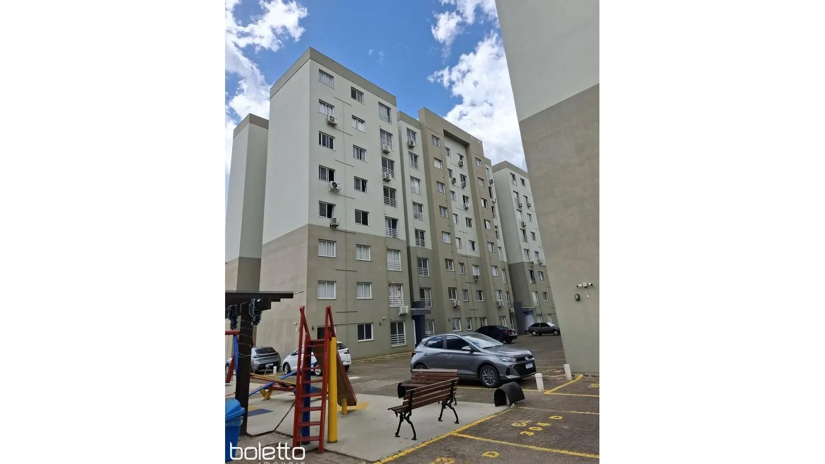 Foto do imóvel Apartamento à venda em Torres, Stan, com 2 quartos, 49,78m2 em Rua vinte e um de maio