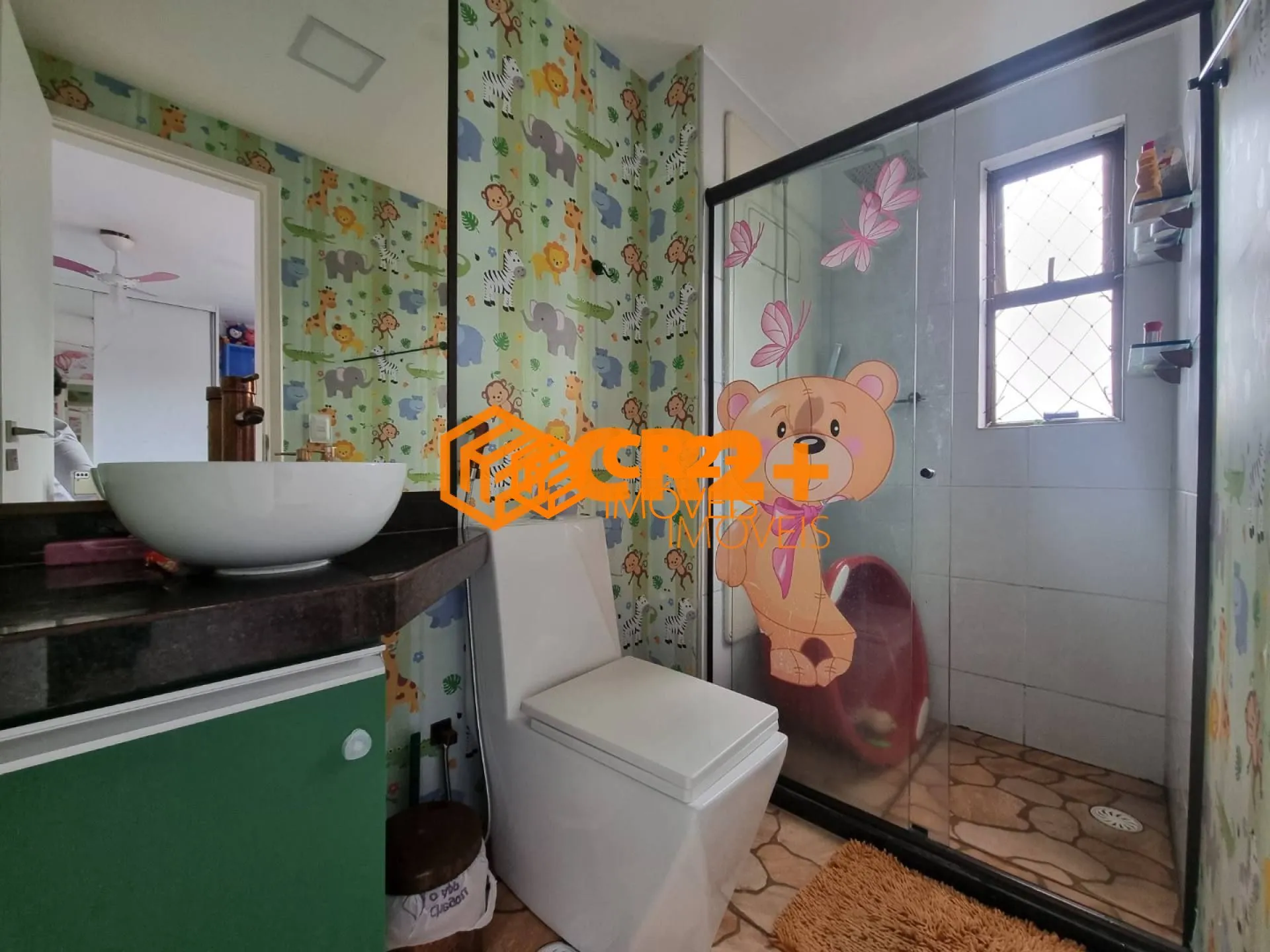 Imagem Apartamento a Venda com 4 quartos 3 suítes em Casa Forte 200m² em Recife