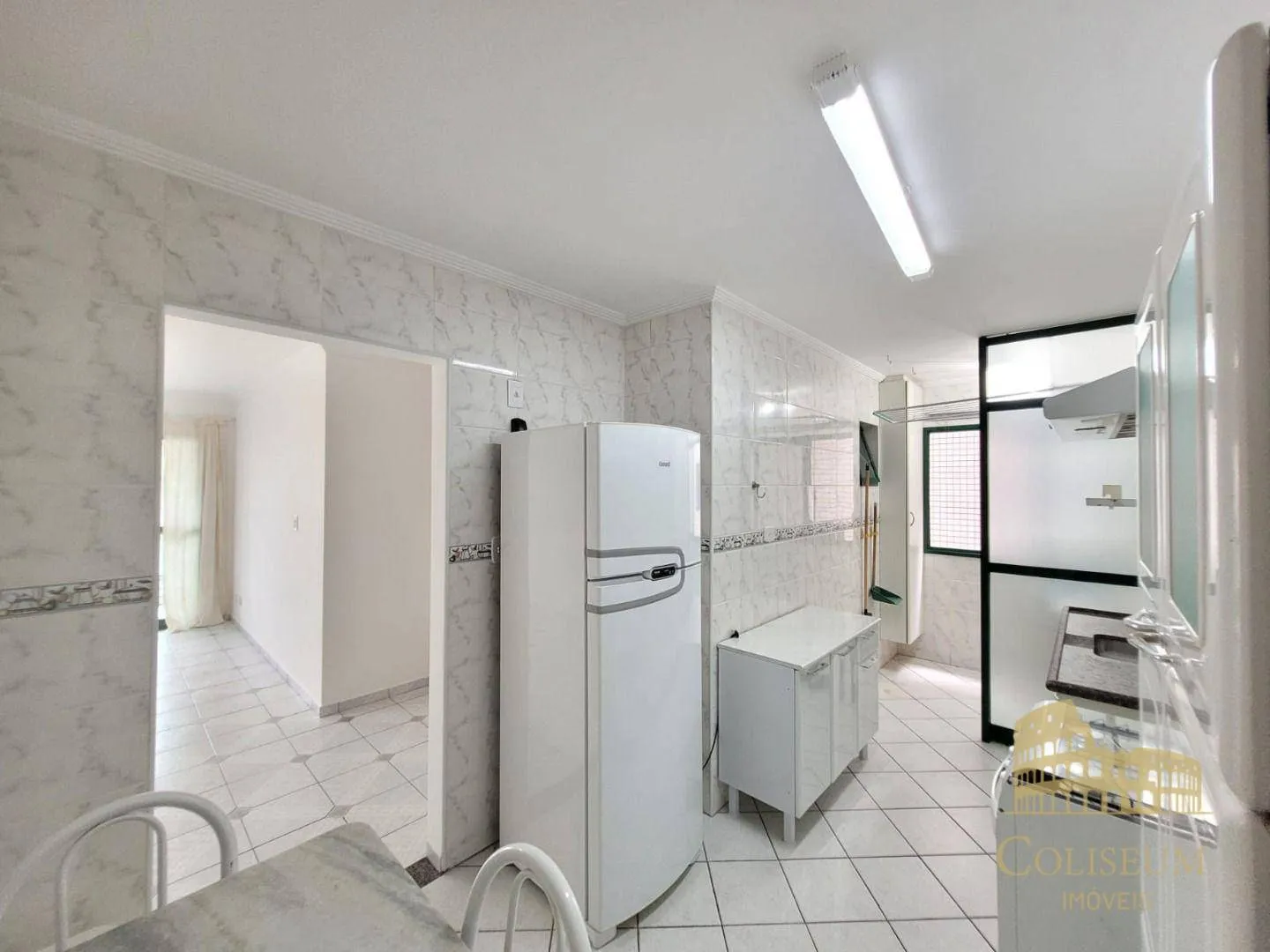 Imagem Apartamento com 2 dormitórios para alugar, 75 m² por R$ 3.500,00/mês - Vila Guilhermina - Praia Grande/SP