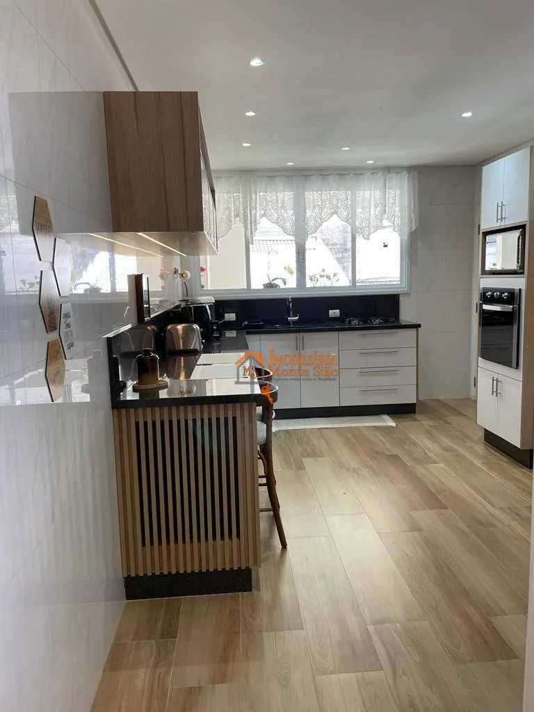 Imagem Sobrado com 3 dormitórios à venda, 273 m² por R$ 1.500.000,00 - Vila Rosália - Guarulhos/SP