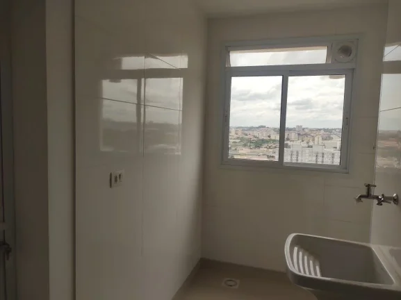 Imagem Apartamento Ótima Localização, com 3 dormitórios , sendo 1 suíte, banheiro social, sala 2 ambie...