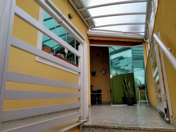 Imagem Sobrado Maravilhoso 118 m² 2 Dormitorios e 2 Vagas de Garagens