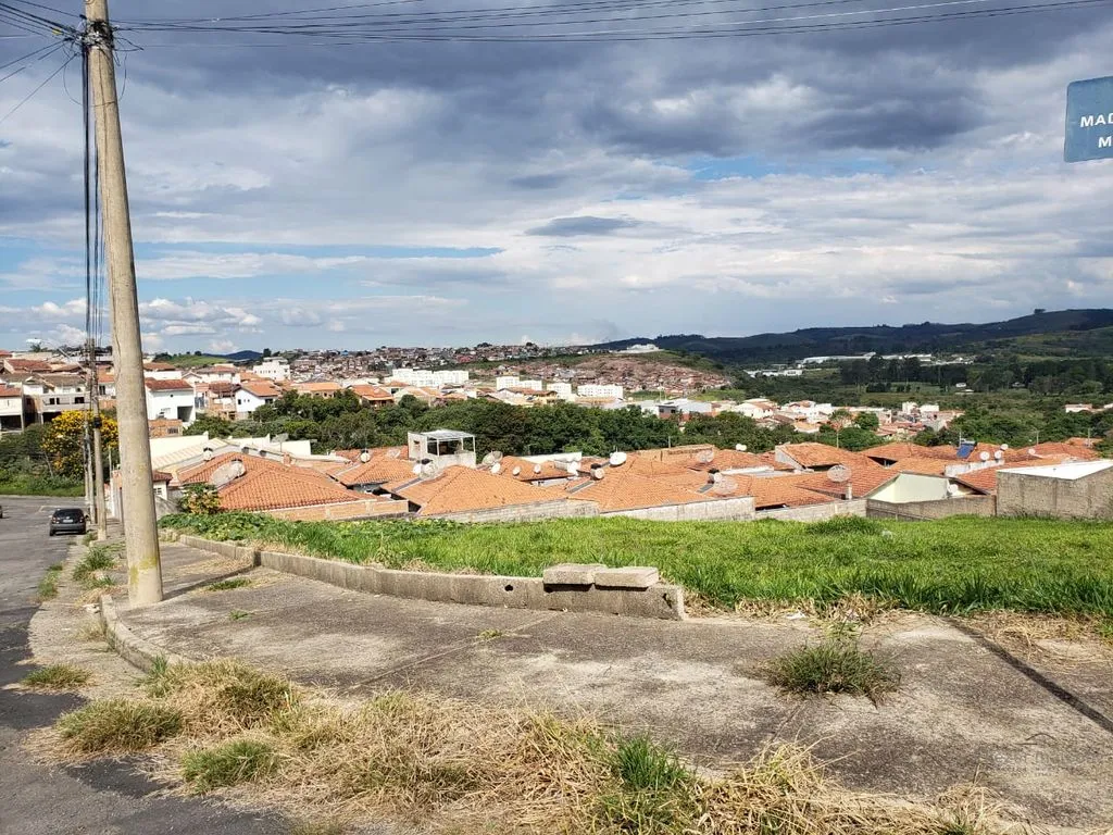 Imagem Terreno a venda com 1.800 metros no bairro são bento em Poços de Caldas - MG