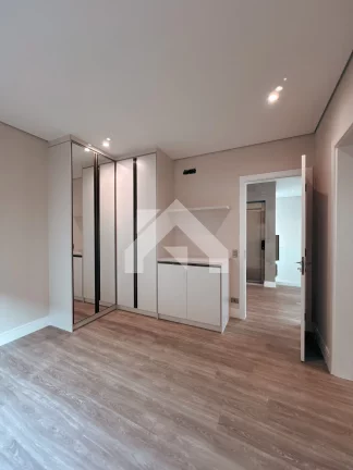 Imagem Casa de Condomínio em Residencial Tambore - Barueri