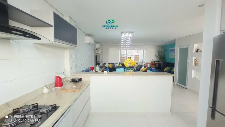 Imagem Casa Alto Padrão para Venda em Enseada Guarujá-SP