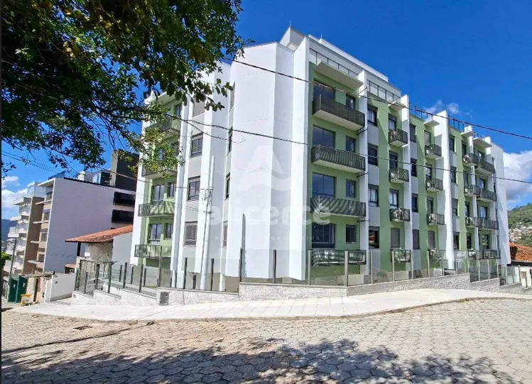Imagem Apartamento à venda com 2 quartos 1 suíte, 65,67m² em Carvoeira Florianópolis