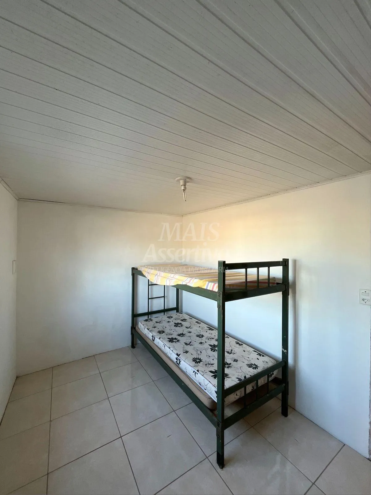 Imagem Casa mobiliada 03 dormitórios para venda em Quintão