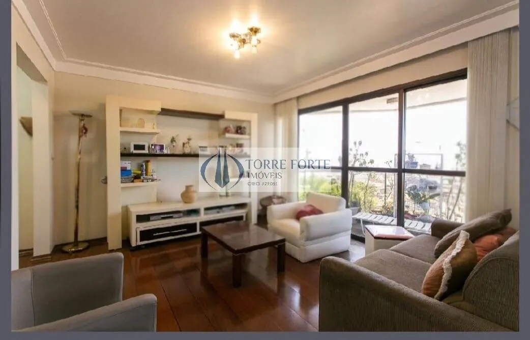 Imagem Apartamento 156 m², 4 dormitórios, 1 suíte com banheira , 2 garagens