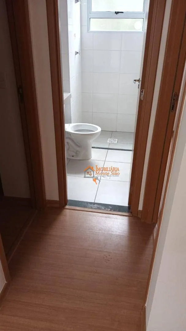 Imagem Apartamento com 2 dormitórios à venda, 43 m² por R$ 205.000,00 - Jardim São João - Guarulhos/SP