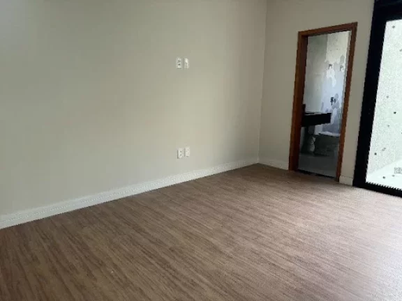 Imagem Casa com 3 dormitórios para alugar, 120 m por R$ 5.050,00/mês - Condomínio Helena Maria - Sorocaba/SP