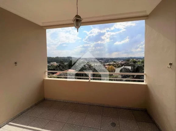 Imagem Casa de Condomínio em Jardim Passárgada I - Cotia