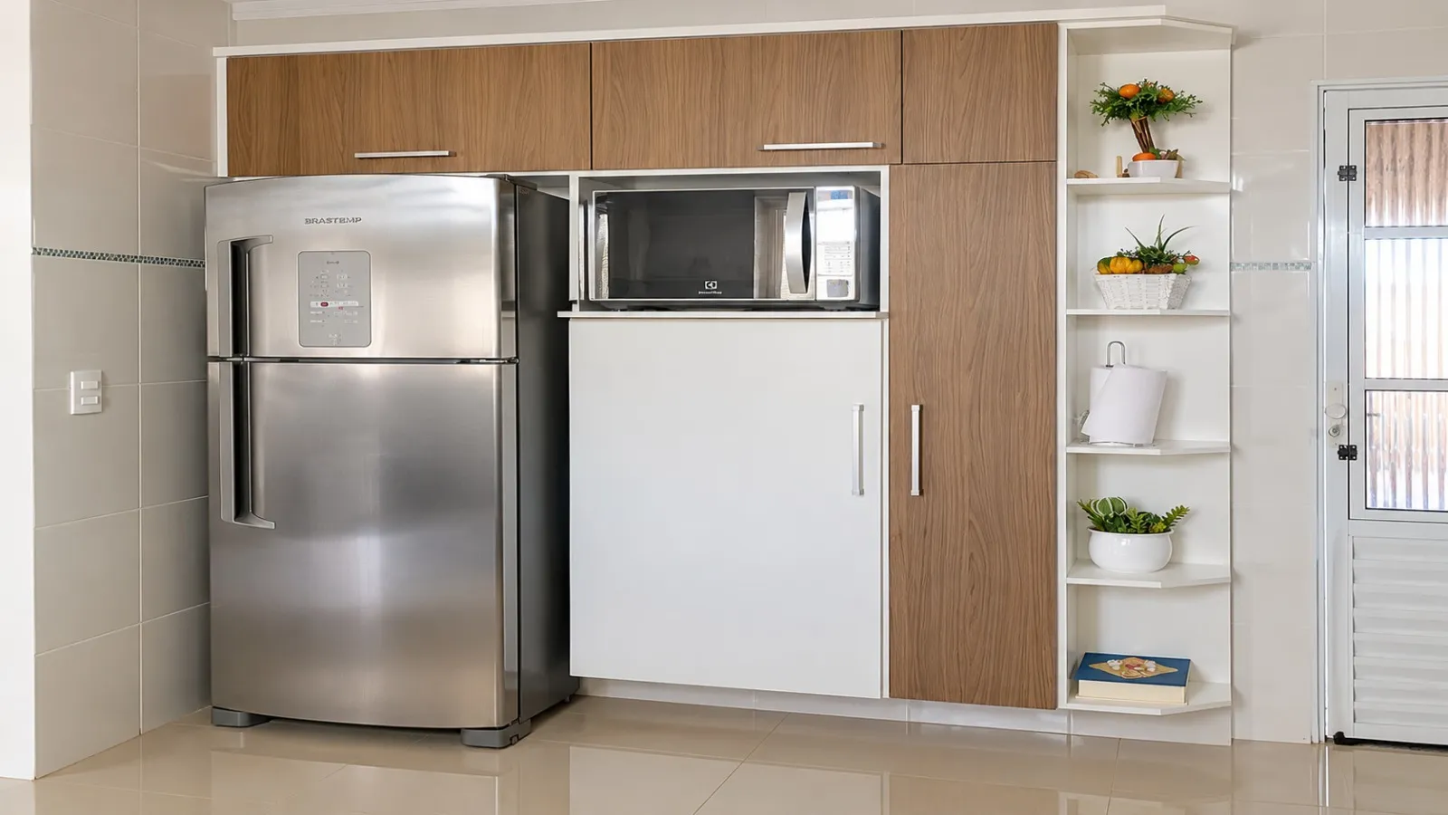 Imagem Casa térrea com energia solar, 3 dormitórios e ar-condicionado em todos os ambientes no Horto Florestal II