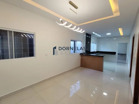 Imagem CASA NOVA MODERNA JARDIM CALIFÓRNIA FORMOSA GOIÁS ACEITA TROCA POR IMÓVEL E CARRO