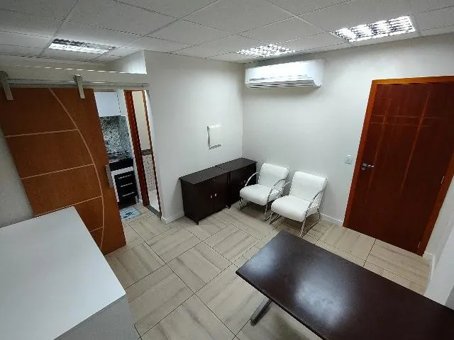 Foto do imóvel CONJUNTO COMERCIAL - LOT. ALPHAVILLE - CAMPINAS em Rua Aguaçú