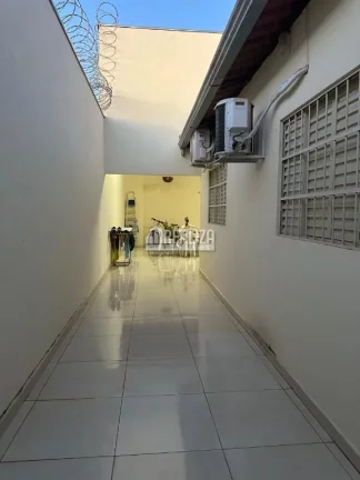 Imagem Casa à venda no Bairro Loteamento Isabel do Nascimento, Uberaba