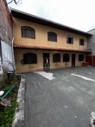 Imagem Sobrado com piscina para Venda em Guaratuba, ótima localização! rua asfaltada! Venha conferir!!