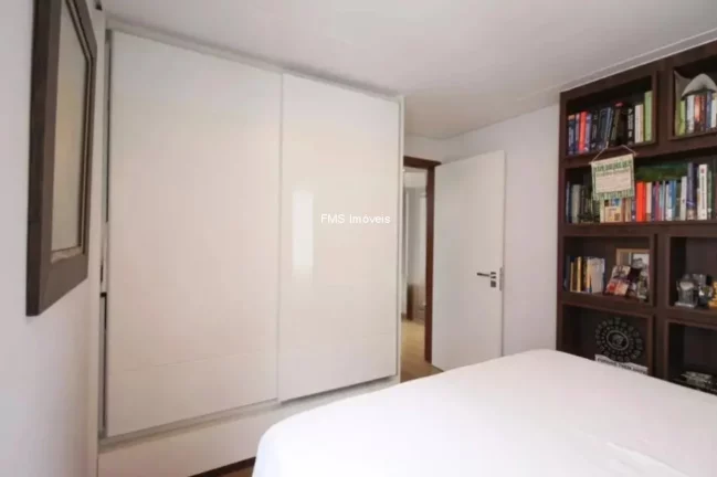 Imagem Apartamento para locação no Itaim Bibi, São Paulo-SP: 3 quartos, 1 suíte, 2 banheiros, 1 vaga, 120m².