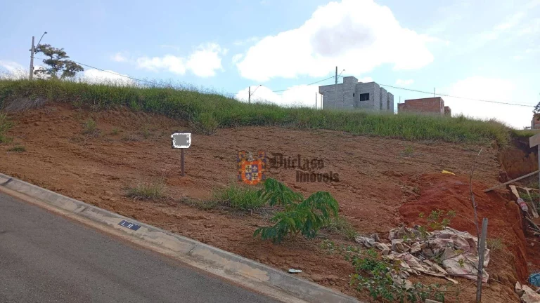 Imagem Terreno à venda, 300 m² por R$ 230.000,00 - Tenentes - Extrema/MG