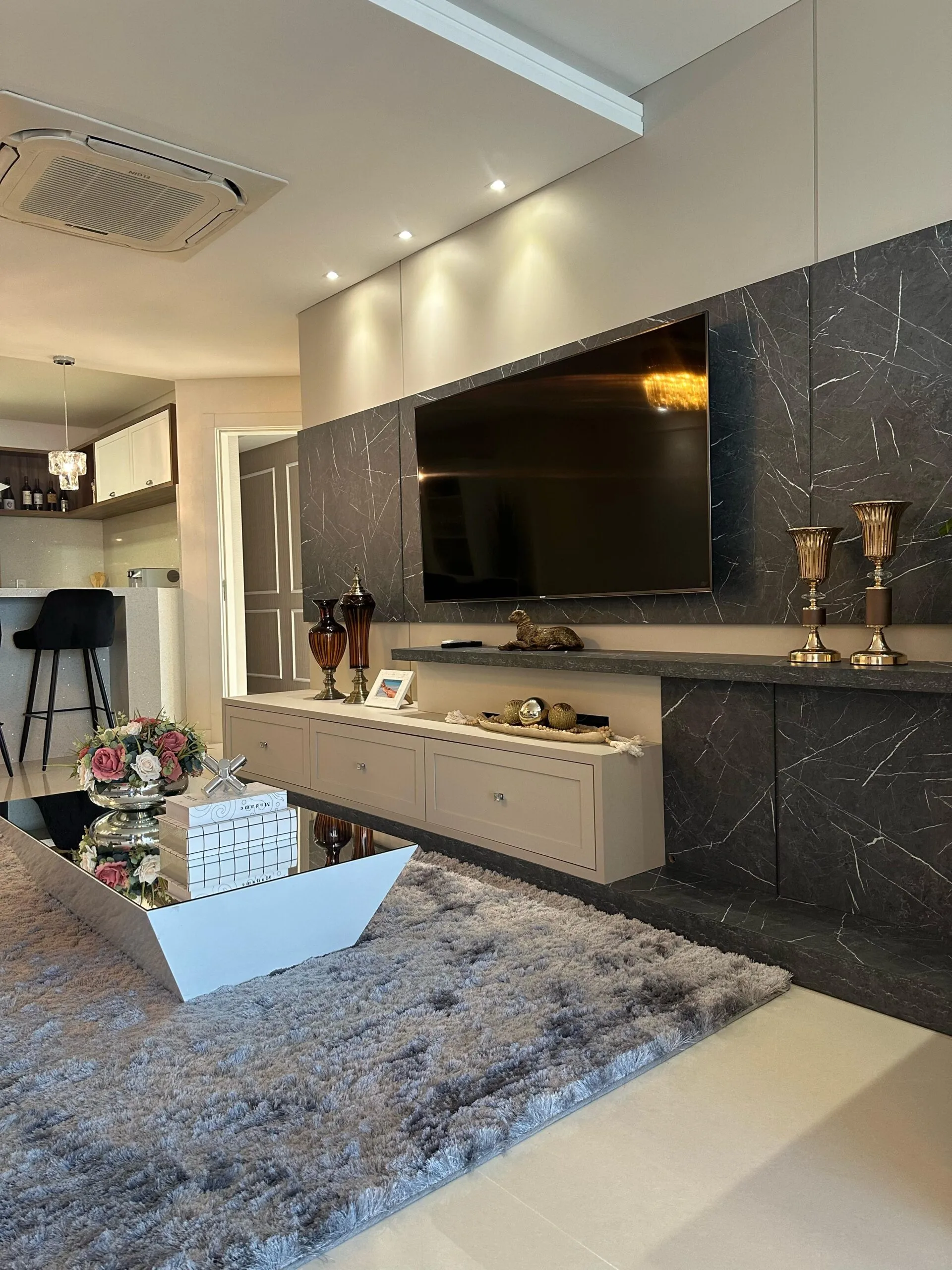 Imagem Apartamento com vista para o mar à venda com 229m2 por R$ 5.500.000,00