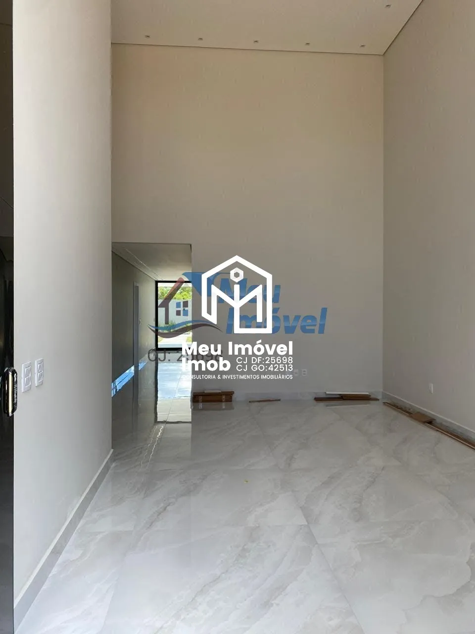 Imagem Casa 3 Quartos 3 Suítes 2 Vagas 255m² Piscina Closet