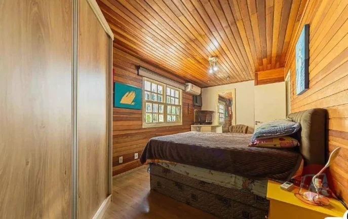 Imagem Casa para alugar, 117 m² por R$ 5.312,00/mês - Jardim São Pedro - Porto Alegre/RS