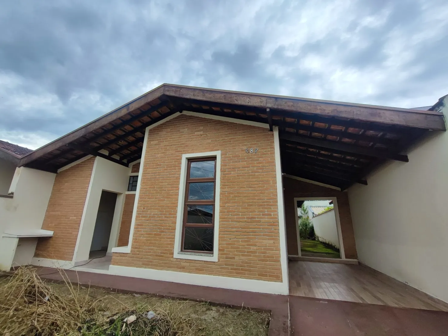 Imagem Casa à venda 3 Quartos, 1 Suite, 2 Vagas, 250M², Vila Rica, Pindamonhangaba - SP