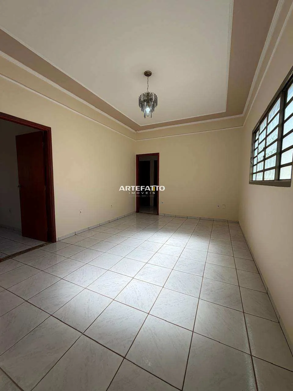 Foto do imóvel Casa à venda em Franca, Vila Santa Rita, com 3 quartos, 175m2