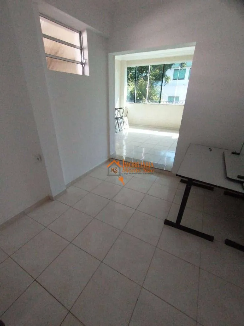 Imagem Sobrado com 5 dormitórios à venda, 339 m² por R$ 1.100.000,00 - Jardim Bom Clima - Guarulhos/SP