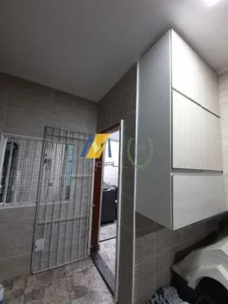 Imagem Vendo Sobrado em Santo André, Vila Humaíta