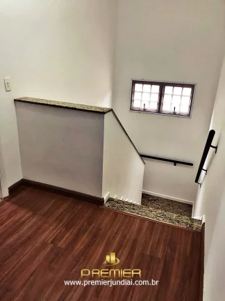 Imagem LINDO SOBRADO 244M², 3 DORMITORIOS COM 1 SUÍTE MASTER E ÓTIMA LOCALIZAÇÃO NO QUINTA DAS VIDEIRAS