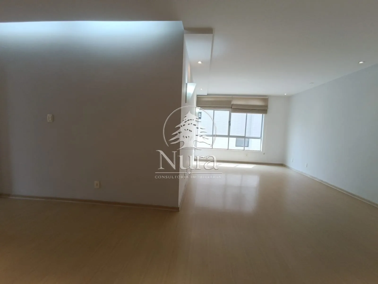 Imagem Apartamento de 3 quartos, 165m² no bairro Boqueirão, em Santos