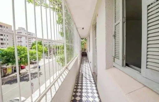 Imagem apartamento com três quartos no bairro Farroupilha