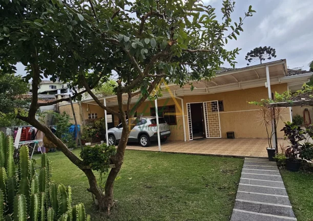 Imagem Casa Padrão Térrea com Terreno