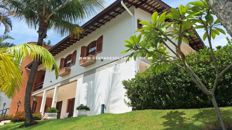 Imagem CASA LUXUOSA 4 SUÍTES PISCINA ÁREA GOURMET COMPLETA EM CONDOMÍNIO FECHADO