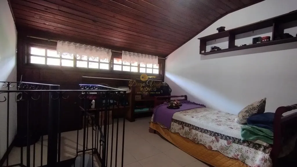Imagem Casa em Condomínio para Venda em Teresópolis / RJ no bairro Panorama