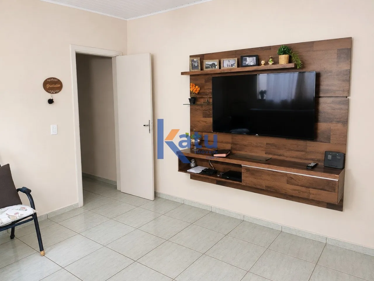 Imagem CASA À VENDA, BAIRRO RESIDENCIAL VALE DO SOL, BEBEDOURO/SP

Casa térrea com 129 m² de área de te...