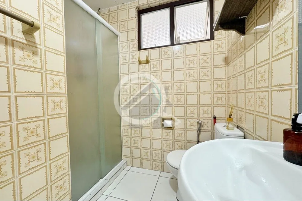 Imagem Localizado no Jardim Botânico, na Rua Buenos Aires 437, este charmoso apartamento é perfeito para ...