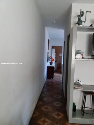 Imagem Sobrado para Venda em Limeira, Parque Novo Mundo, 3 dormitórios, 2 banheiros, 2 vagas