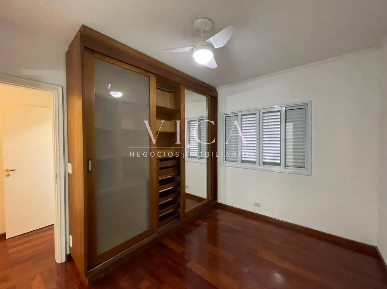 Imagem Casa 4 dormitórios 360m² 4 vagas aluguel por R$ 15.000 - Alphaville SP