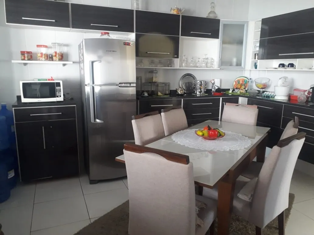 Imagem Casa à venda 3 Quartos, 1 Suite, 3 Vagas, 250M², Centro, Potim - SP