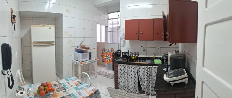 Imagem Apartamento com 3 dormitórios à venda, 102 m² por R$ 300.000 - Itararé - São Vicente/SP