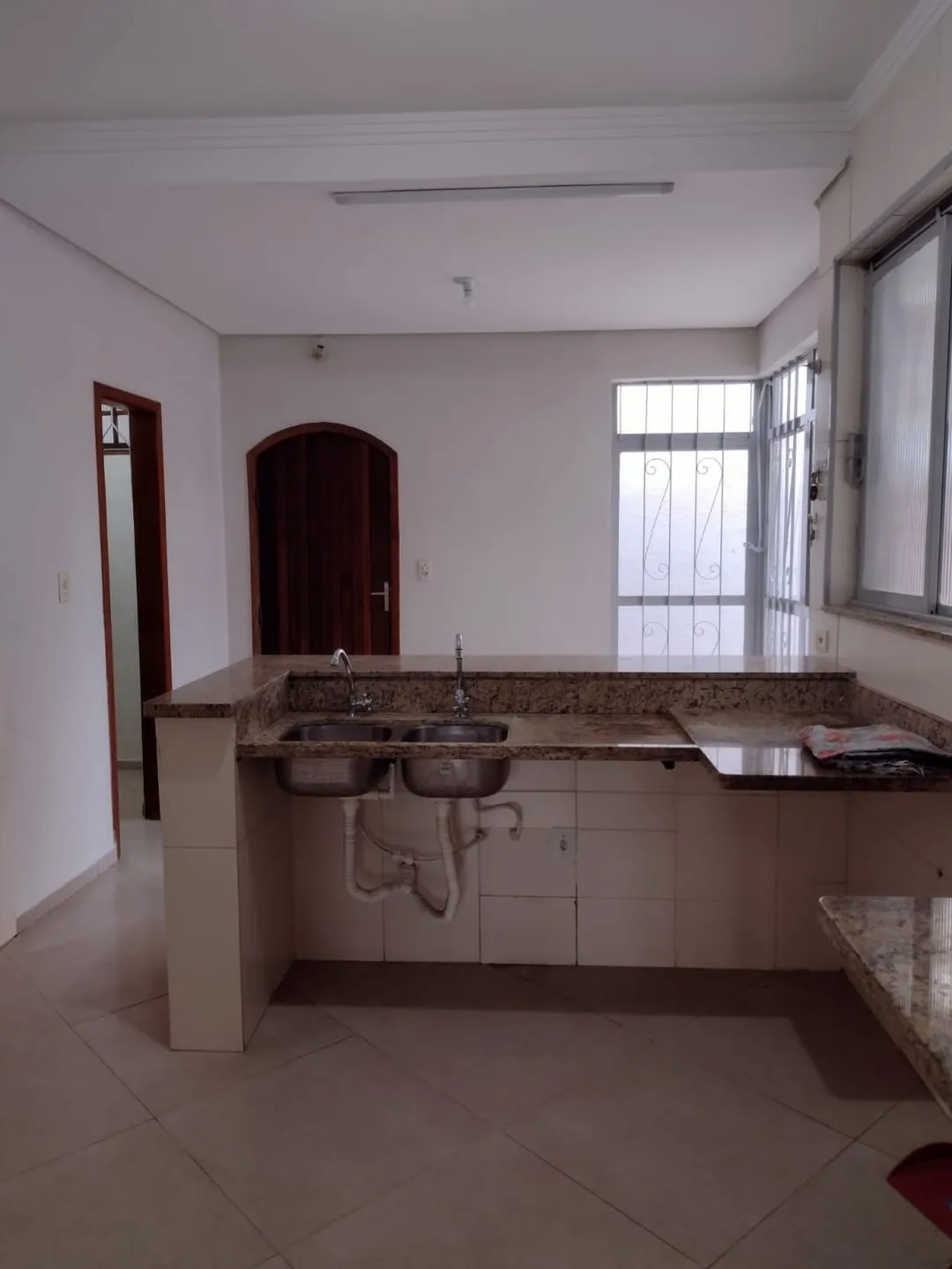 Imagem Casa à venda 3 Quartos, 3 Suites, 4 Vagas, 600M², Jardim Residencial Doutor Lessa, Pindamonhangaba - SP