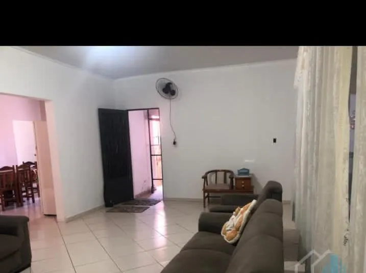 Imagem Casa de 245m² com Piscina em Salto de Pirapora