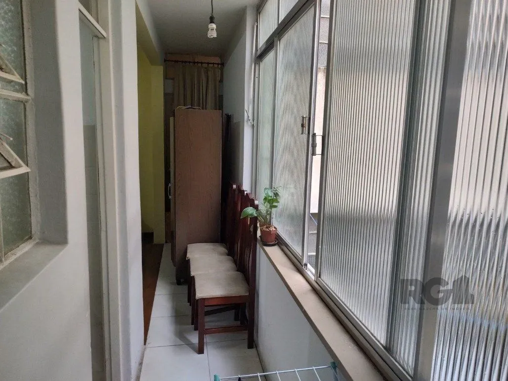 Imagem Apartamento, 77,11m ² 2 dormitórios, 2 banheiros, com dependência de empregado