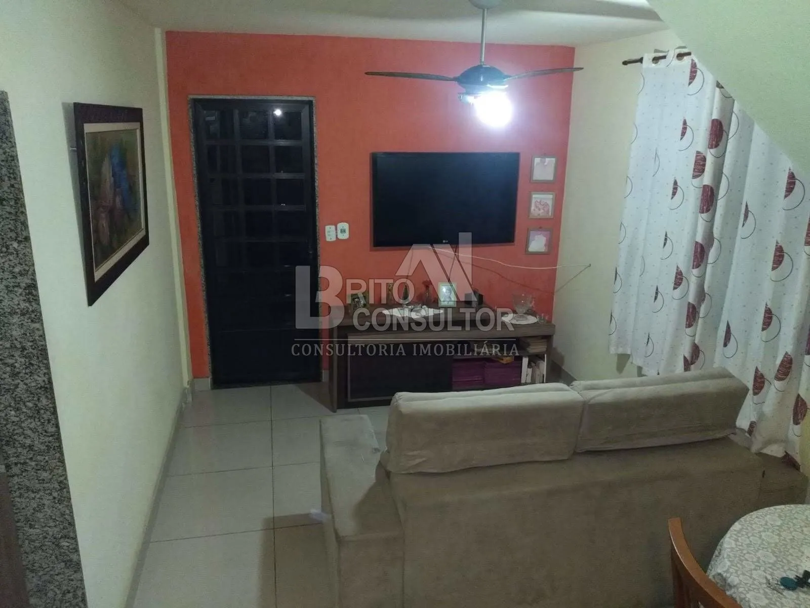 Imagem Vendo Linda Casa Duplex no Bandeirantes, 2 Qts, Suíte, Vaga, Terraço, churras, 157 m² Bandeirantes-São Gonçalo