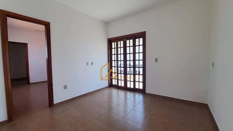 Imagem Casa com 3 dormitórios à venda - Parque Primavera - Cachoeira Paulista/SP